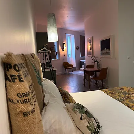 Jungle Room, Jacuzzi Privatif Et Cinéma