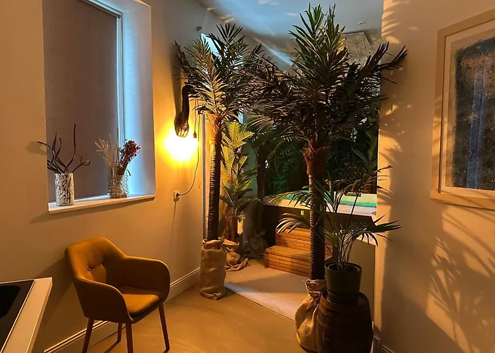 Appartement Jungle Room, Jacuzzi Privatif Et Cinéma *